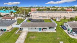 Picture of 1137 SE Petunia Ave, Port St. Lucie, FL 34952