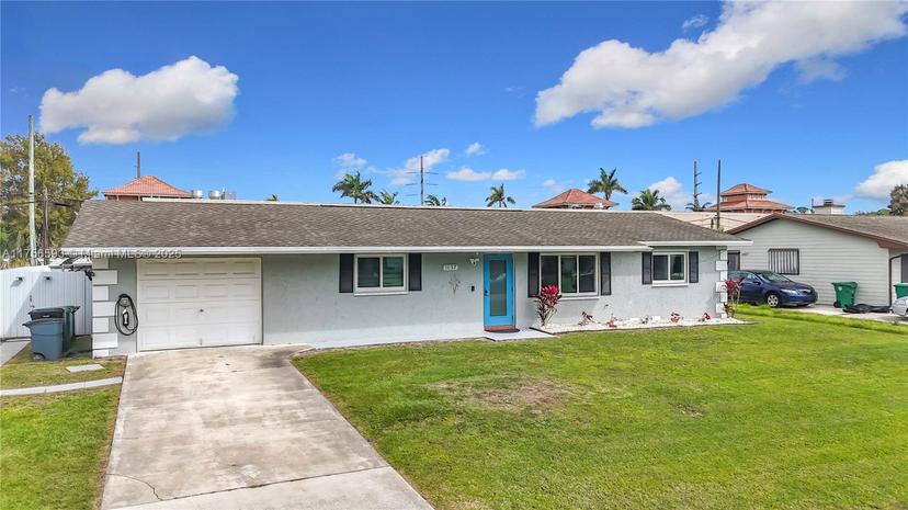 Picture of 1137 SE Petunia Ave, Port St. Lucie FL 34952