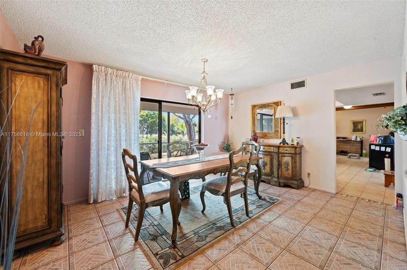 Picture of 10500 NW 5Th St, Plantation FL 33324