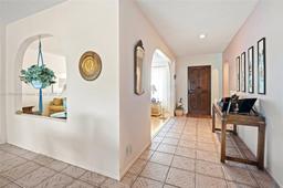 Picture of 10500 NW 5Th St, Plantation, FL 33324