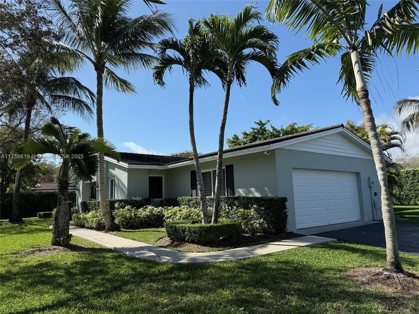Picture of 16424 SW 75Th Ave, Palmetto Bay FL 33157