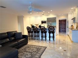 Picture of 16424 SW 75Th Ave, Palmetto Bay, FL 33157