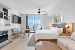 Picture of 601 NE 1St Ave # 2506, Miami, FL 33132