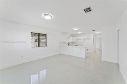 Picture of 1556 NW 68Th Ter, Miami, FL 33147