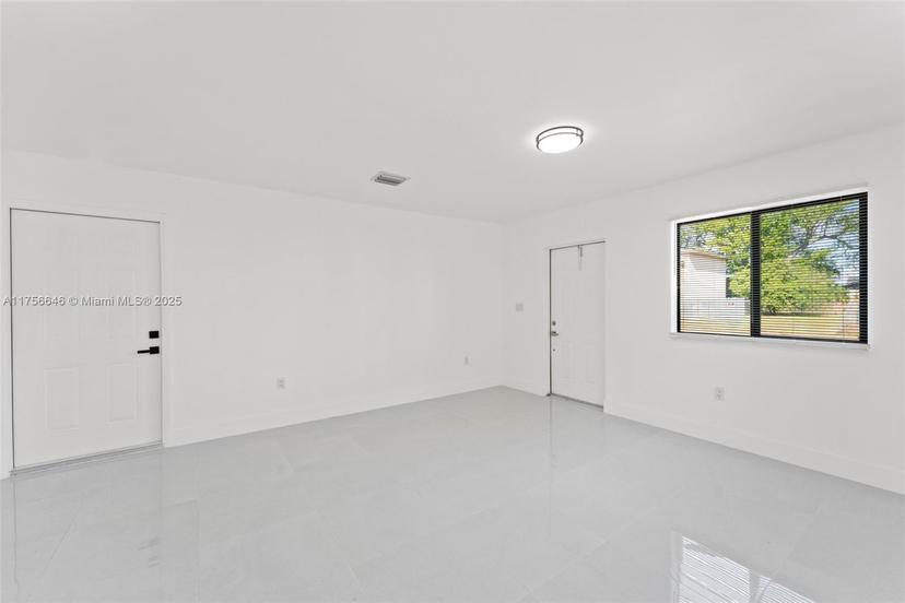 Picture of 1556 NW 68Th Ter, Miami FL 33147