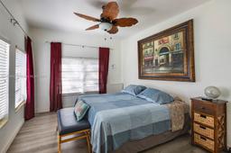 Picture of 545 NE 111Th St, Miami, FL 33161