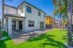 Picture of 15509 SW 139Th Ct, Miami, FL 33177