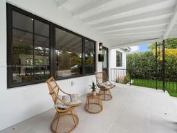 Picture of 39 Palermo Ave, Coral Gables, FL 33134