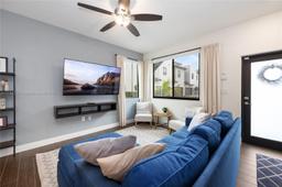 Picture of 4700 NW 83Rd Psge, Doral, FL 33166