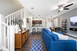 Picture of 4700 NW 83Rd Psge, Doral, FL 33166