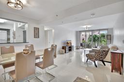 Picture of 2711 Ocean Club Blvd # 107, Hollywood, FL 33019