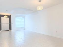 Picture of 5020 NW 116Th Ct # 5020, Doral, FL 33178