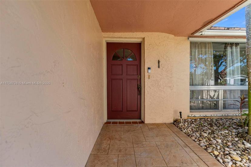 Picture of 10500 NW 2Nd Ct, Plantation FL 33324