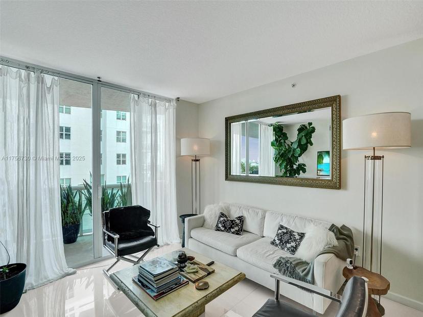 Picture of 7900 Harbor Island Dr # 510, North Bay Village FL 33141
