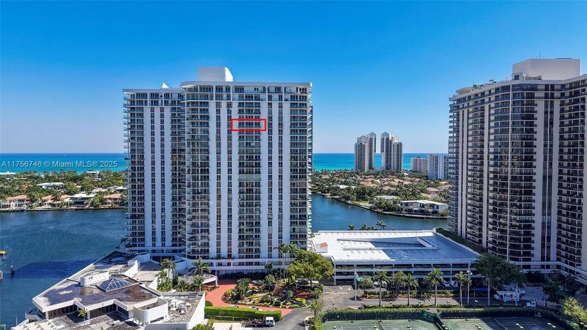 Picture of 19707 Turnberry Way # 25C, Aventura FL 33180