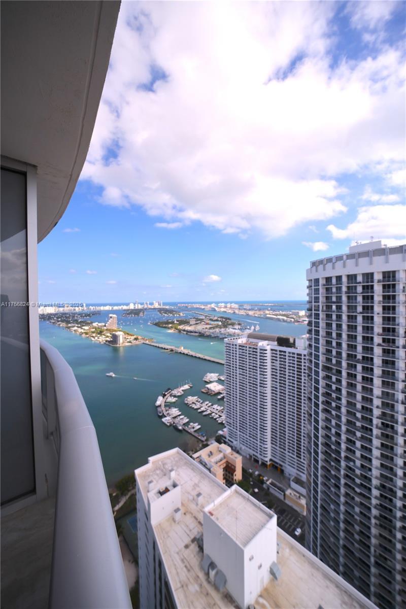Picture of 488 NE 18Th St # 5000, Miami, FL 33132