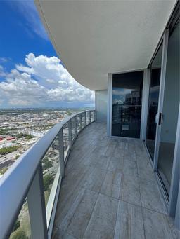 Picture of 488 NE 18Th St # 5000, Miami, FL 33132