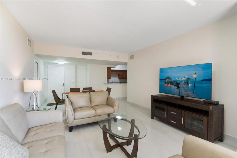 Picture of 888 S Douglas Rd # 404, Coral Gables FL 33134