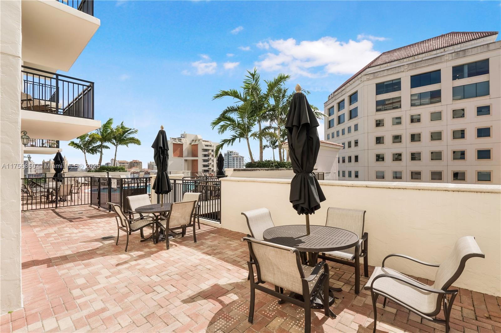 Picture of 888 S Douglas Rd # 404, Coral Gables, FL 33134