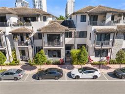 Picture of 8437 NW 47Th St, Doral, FL 33166