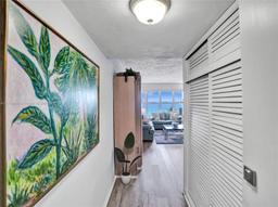 Picture of 3700 Galt Ocean Dr # 402, Fort Lauderdale, FL 33308