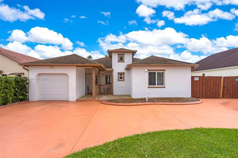 Picture of 15835 SW 144Th Ct, Miami FL 33177