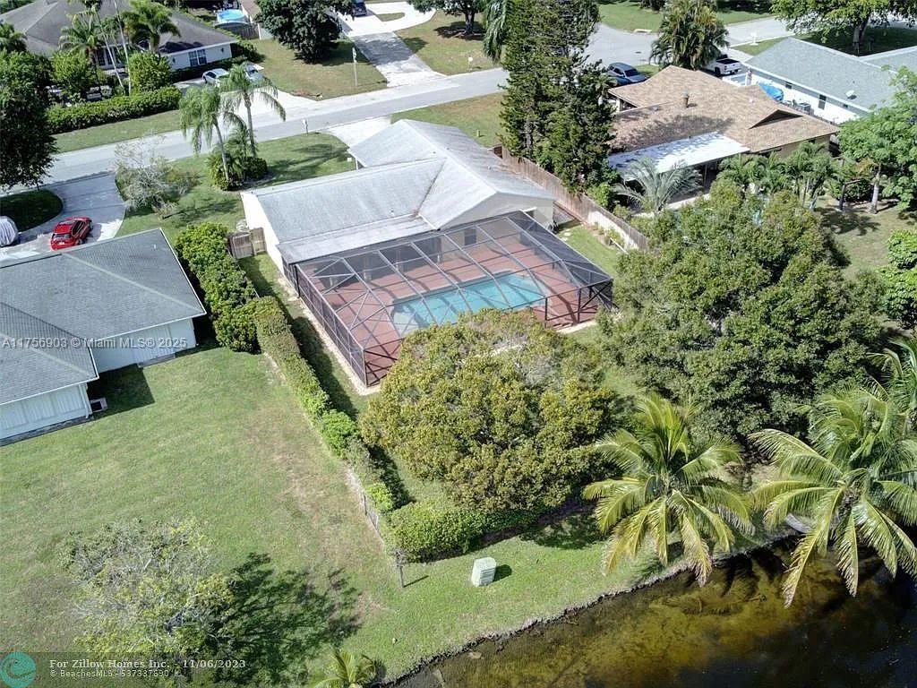 Picture of 240 Sandpiper Ave, Royal Palm Beach, FL 33411