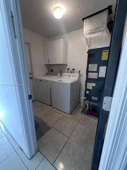 Picture of 240 Sandpiper Ave, Royal Palm Beach, FL 33411