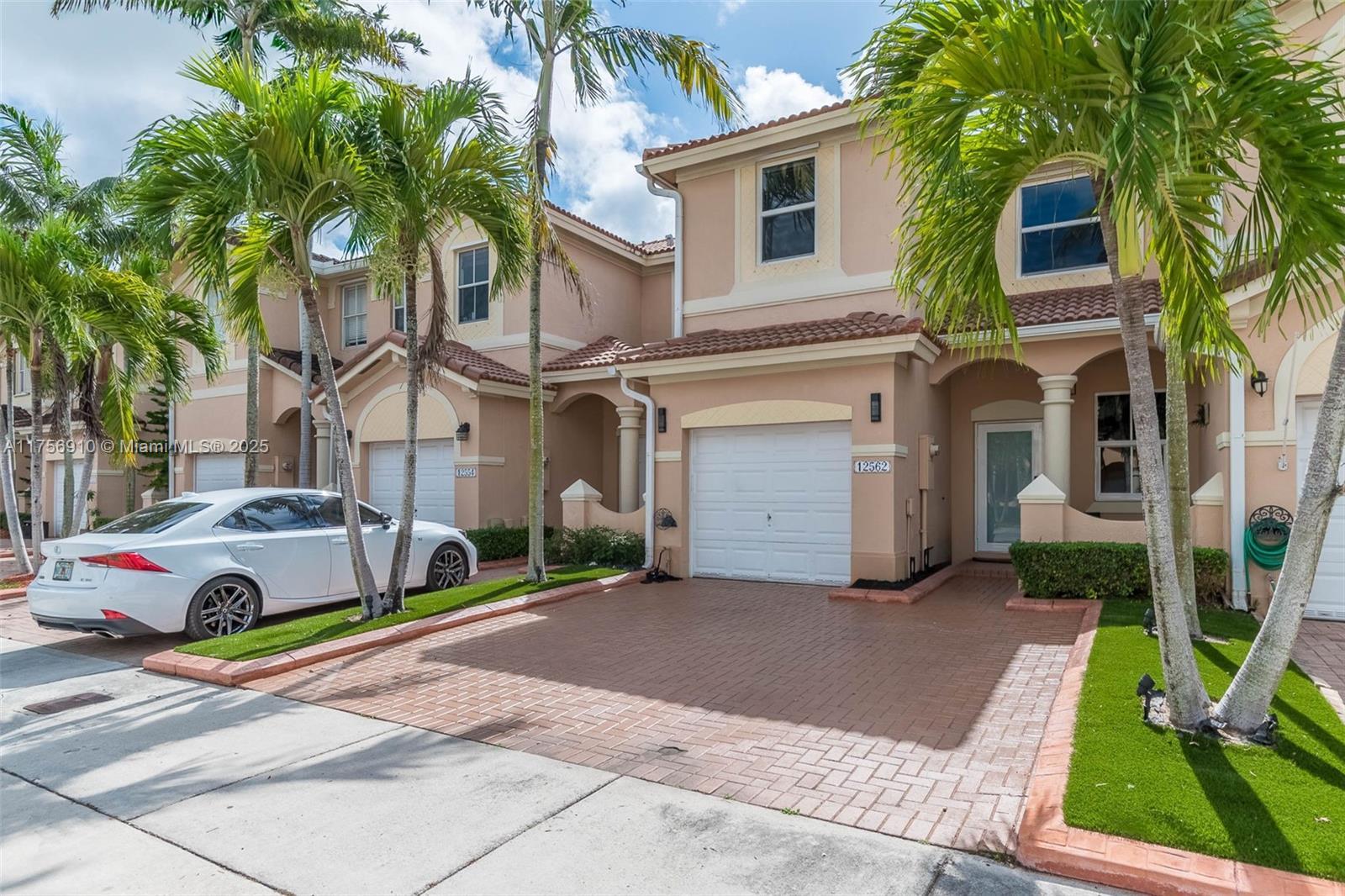 Picture of 12562 SW 125Th Ter # 12562, Miami, FL 33186