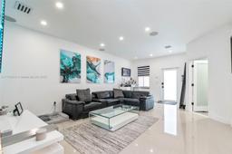 Picture of 12562 SW 125Th Ter # 12562, Miami, FL 33186