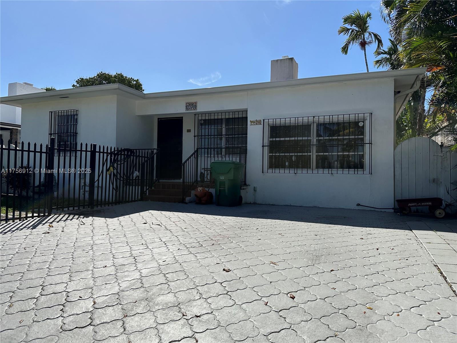 Picture of 2270 SW 23Rd Ter, Miami, FL 33145