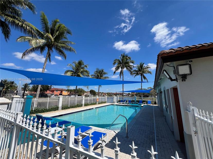 Picture of 16632 SW 47Th Ter, Miami FL 33185