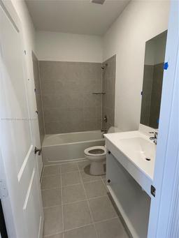 Picture of 13384 SW 287Th St, Homestead, FL 33033