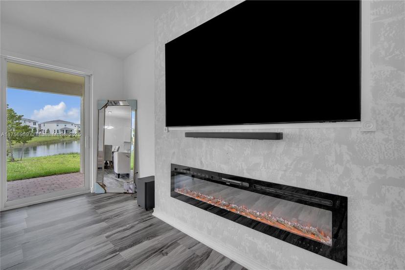 Picture of 1992 NW Cataluna Cir, Port St. Lucie FL 34986