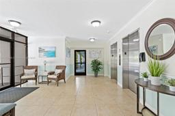 Picture of 802 Cypress Grove Ln # 409, Pompano Beach, FL 33069