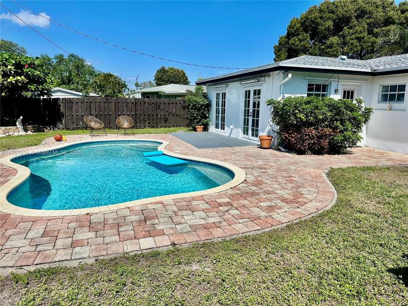 Picture of 4861 NE 8Th Ave, Oakland Park FL 33334