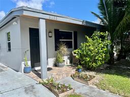 Picture of 3135 SW 64Th Ave, Miami, FL 33155