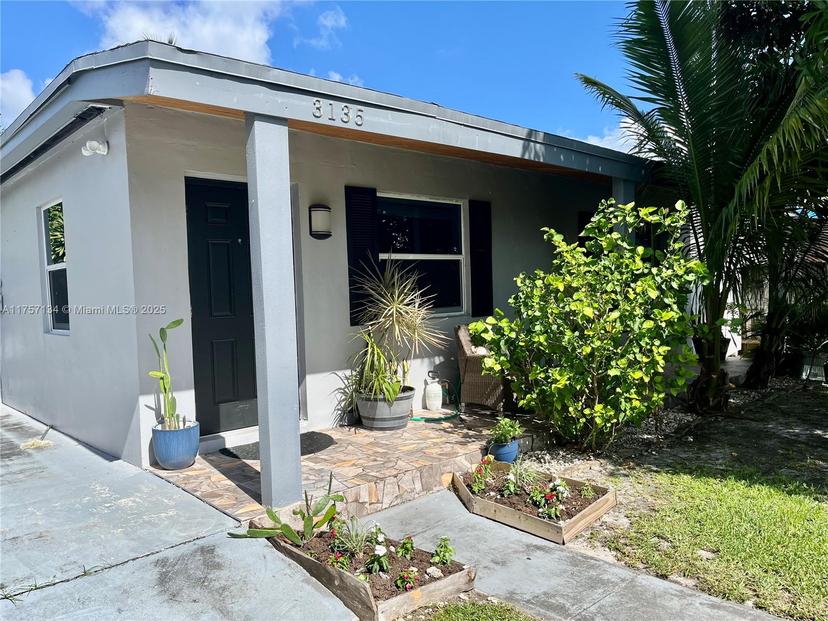 Picture of 3135 SW 64Th Ave, Miami FL 33155