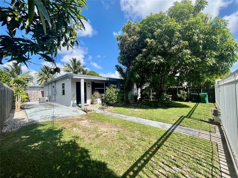 Picture of 3135 SW 64Th Ave, Miami FL 33155