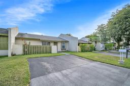 Picture of 12250 SW 114Th Ter, Miami, FL 33186