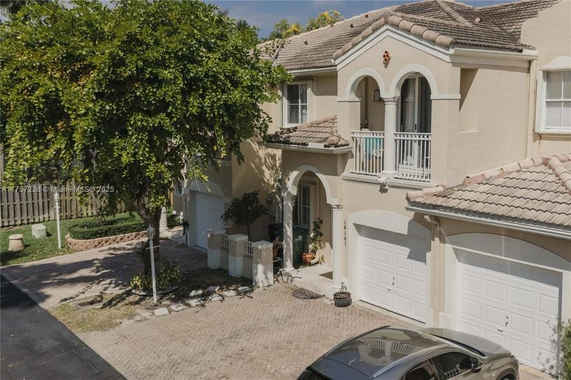 Picture of 10181 NW 32Nd Ter # 10181, Doral FL 33172
