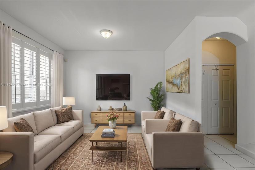 Picture of 10181 NW 32Nd Ter # 10181, Doral FL 33172