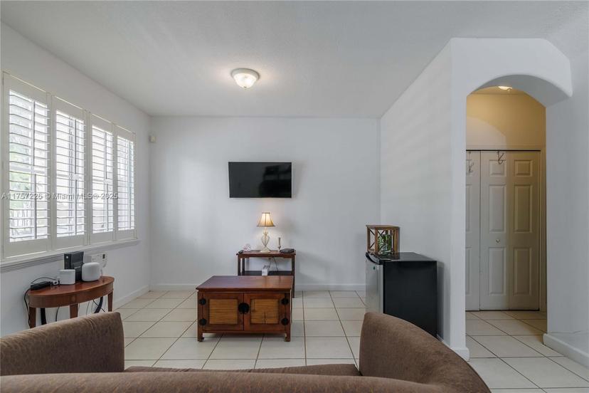 Picture of 10181 NW 32Nd Ter # 10181, Doral FL 33172