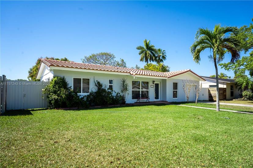 Picture of 17924 SW 89Th Pl, Palmetto Bay FL 33157