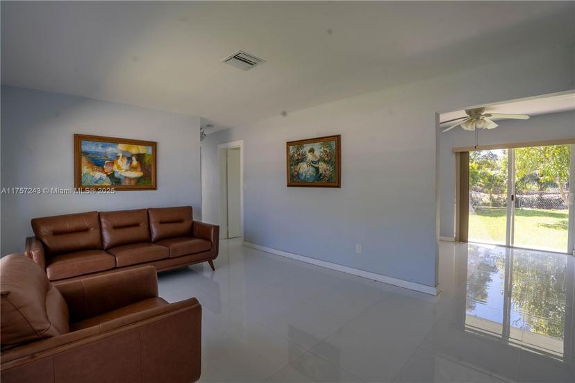 Picture of 17924 SW 89Th Pl, Palmetto Bay FL 33157