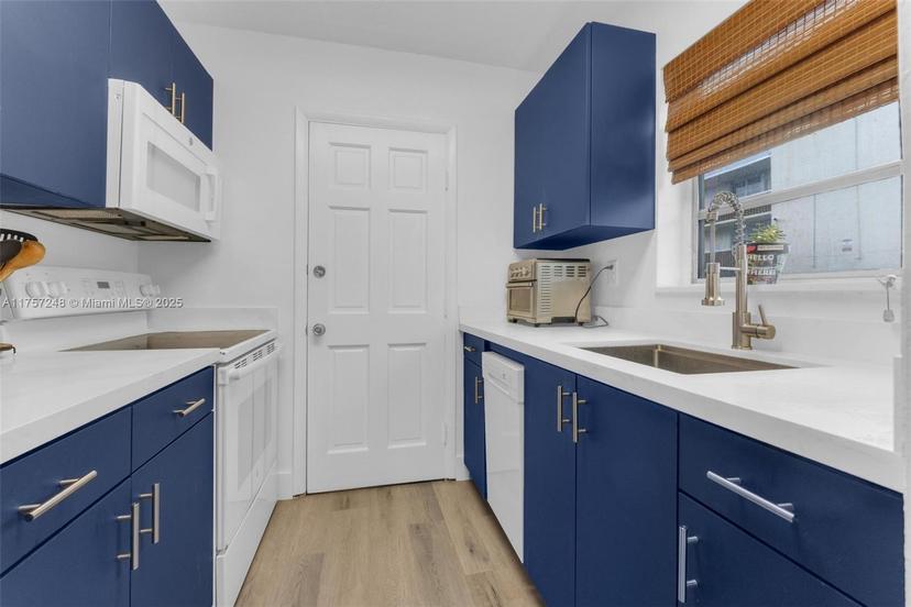 Picture of 1800 79Th St Cswy # A101, North Bay Village FL 33141