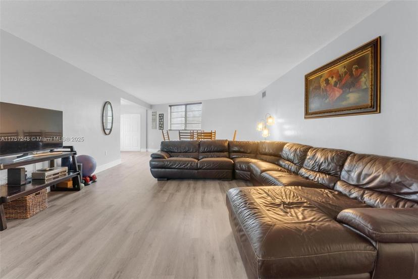 Picture of 1800 79Th St Cswy # A101, North Bay Village FL 33141
