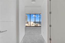 Picture of 18555 Collins Ave # 3205, Sunny Isles Beach, FL 33160