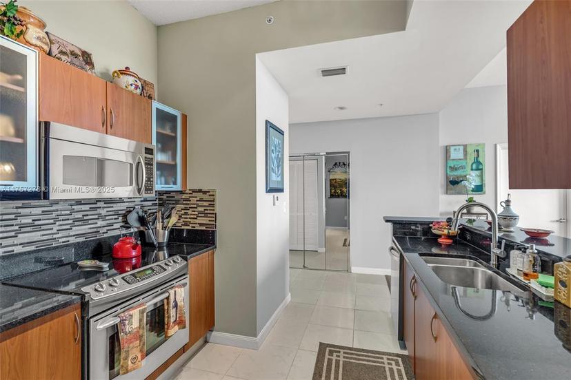 Picture of 2775 NE 187Th St, Aventura FL 33180