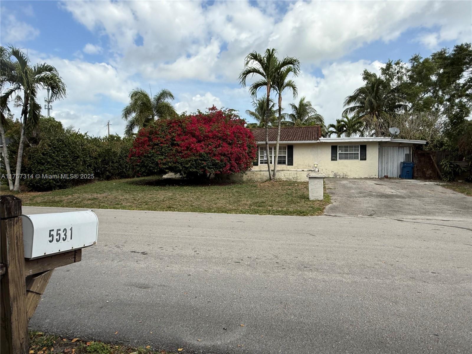 Picture of 5531 NW 76Th Pl, Fort Lauderdale, FL 33073
